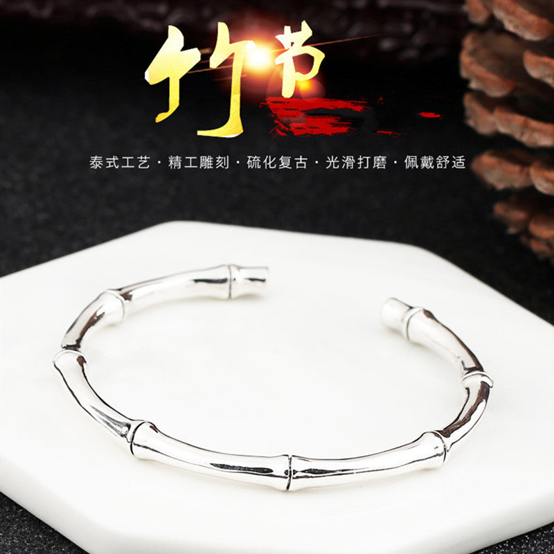 Beautiful Silver Bracelet with Unique Style