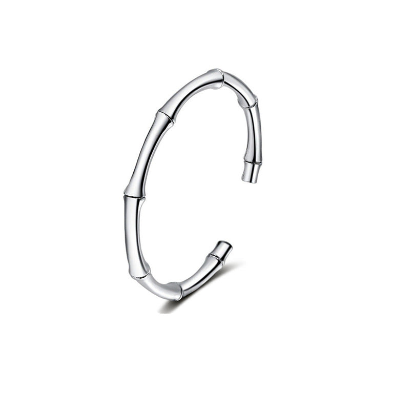 Beautiful Silver Bracelet with Unique Style