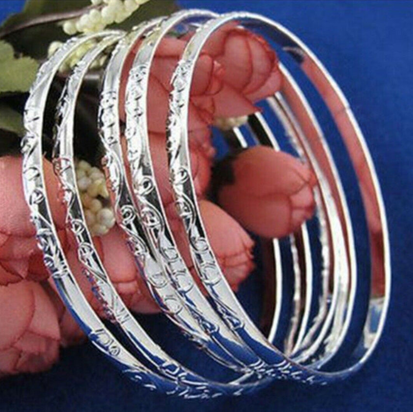 Beautiful Silver Bracelet with Unique Style