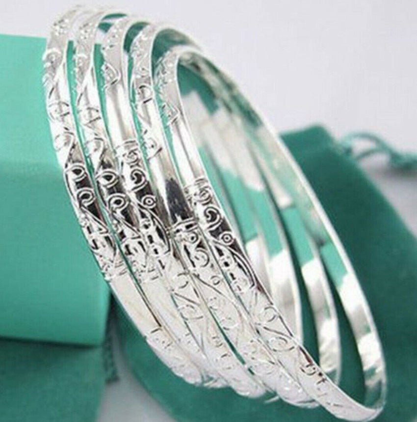Beautiful Silver Bracelet with Unique Style