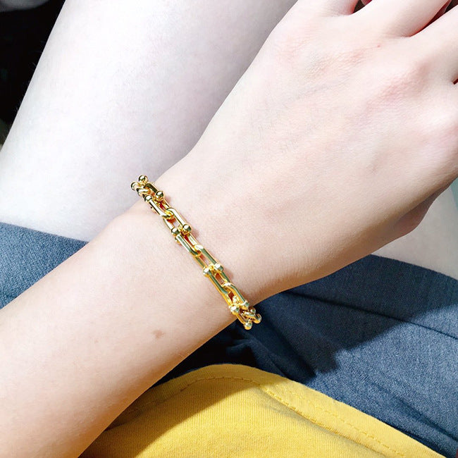 Beautiful Gold Bracelet with Unique Style
