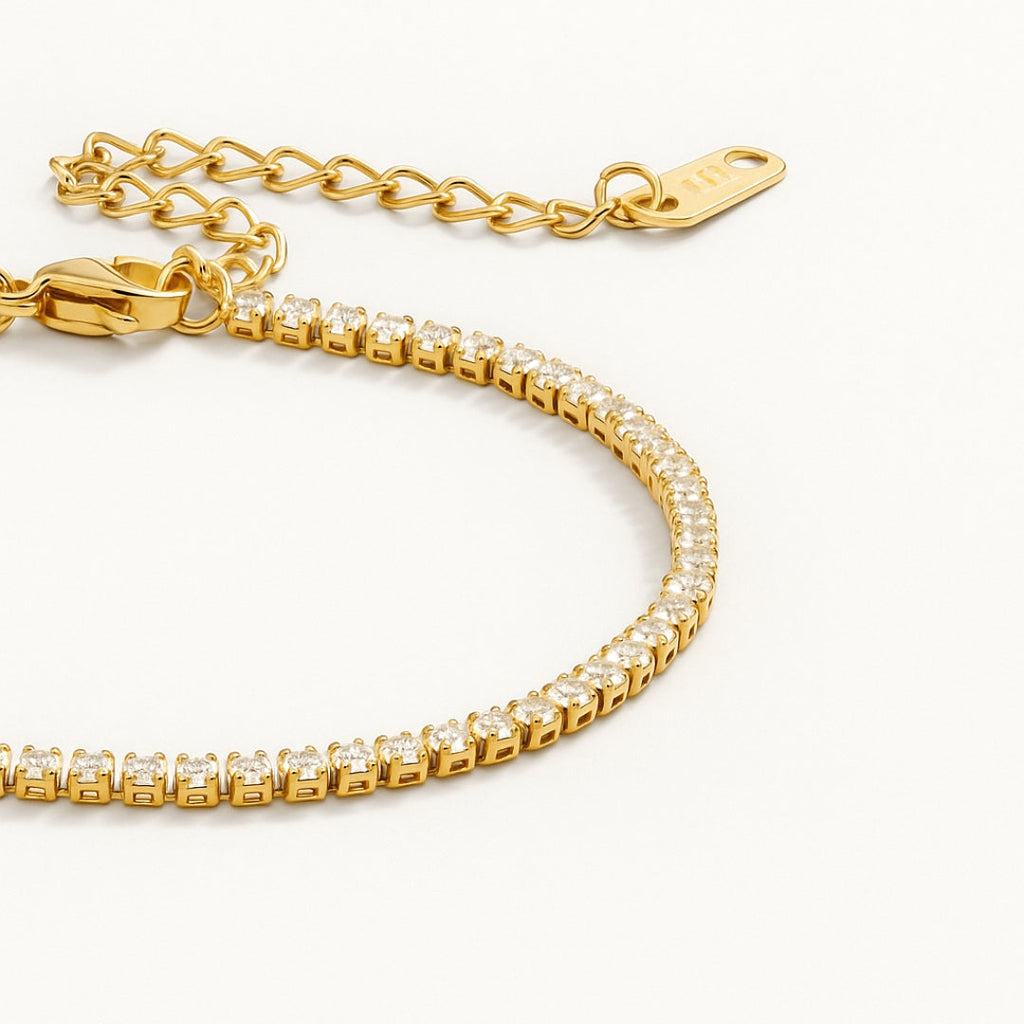 Beautiful Gold Bracelet with Unique Style