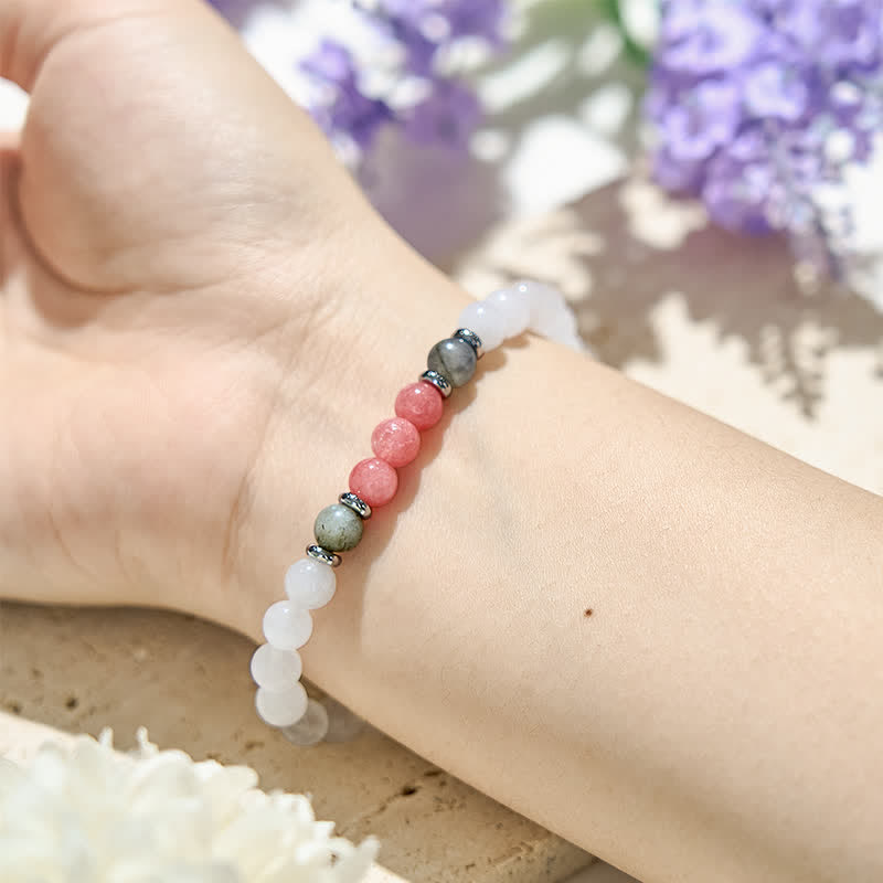 Beautiful Bracelet with Unique Style