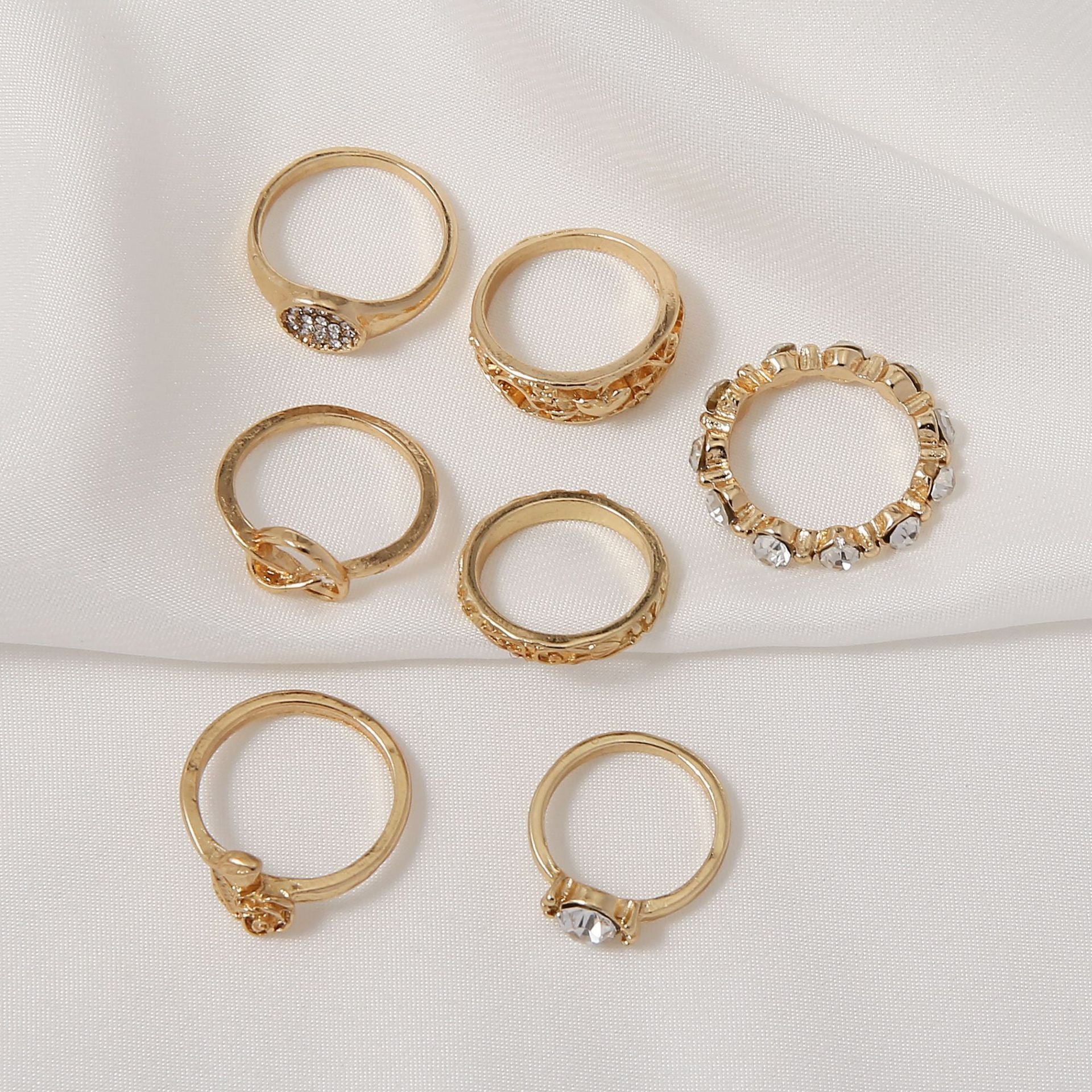 Beautiful Gold Ring with Unique Style