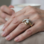 Classic Gold Ring with Timeless Appeal