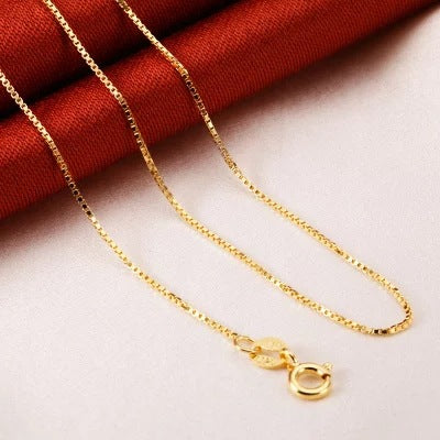 Beautiful Gold Necklace with Unique Style