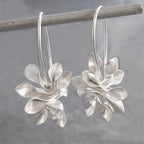 Charming Silver Earring for Any Occasion