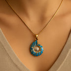 Classic Pearl Necklace with Timeless Appeal