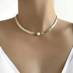 Stunning Gold Necklace for Daily Wear