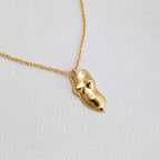 Beautiful Gold Necklace with Unique Style
