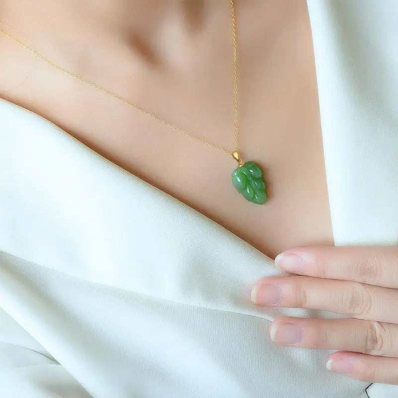 Beautiful Gold Necklace with Unique Style