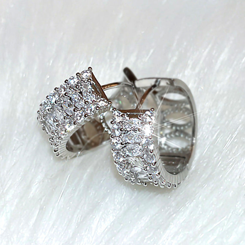 Beautiful Earring with Unique Style