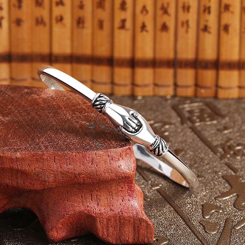 Beautiful Silver Bracelet with Unique Style