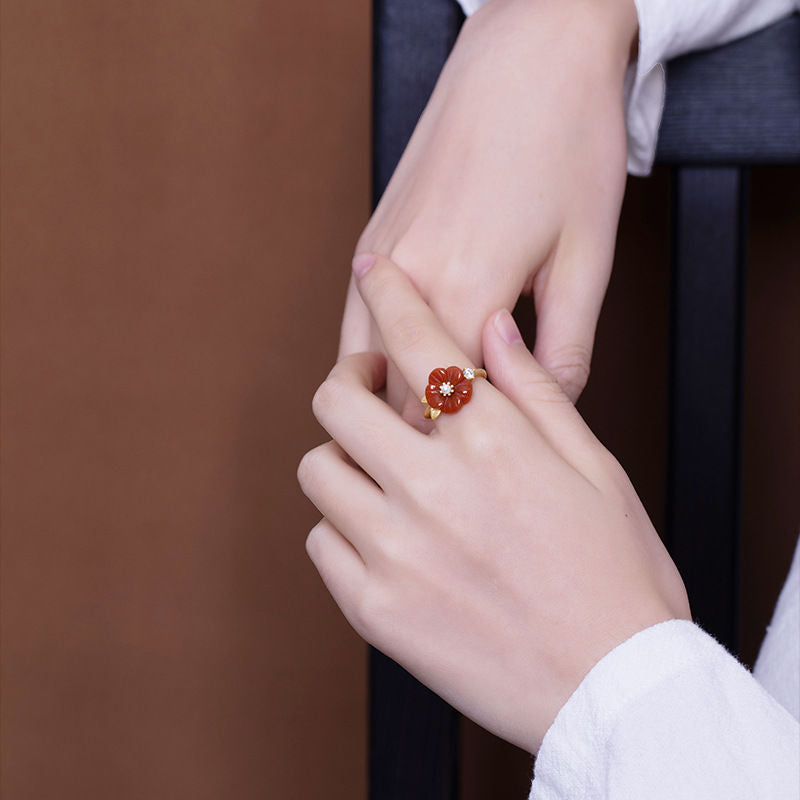 Beautiful Gold Ring with Unique Style