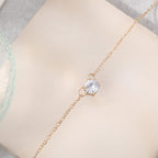 Beautiful Gold Necklace with Unique Style