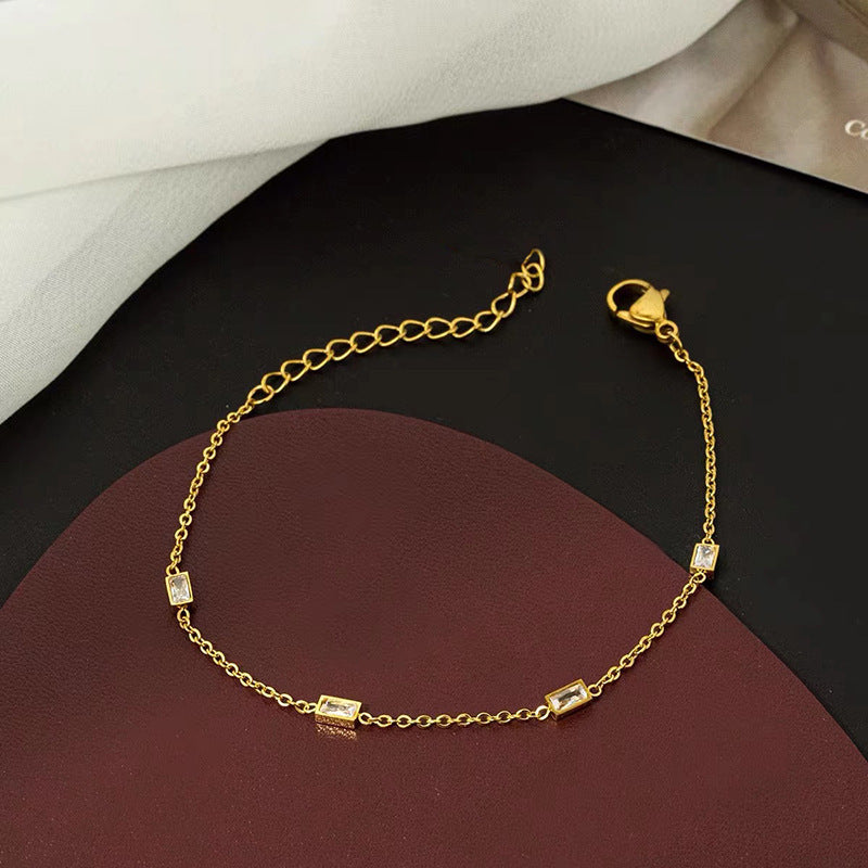 Beautiful Bracelet with Unique Style