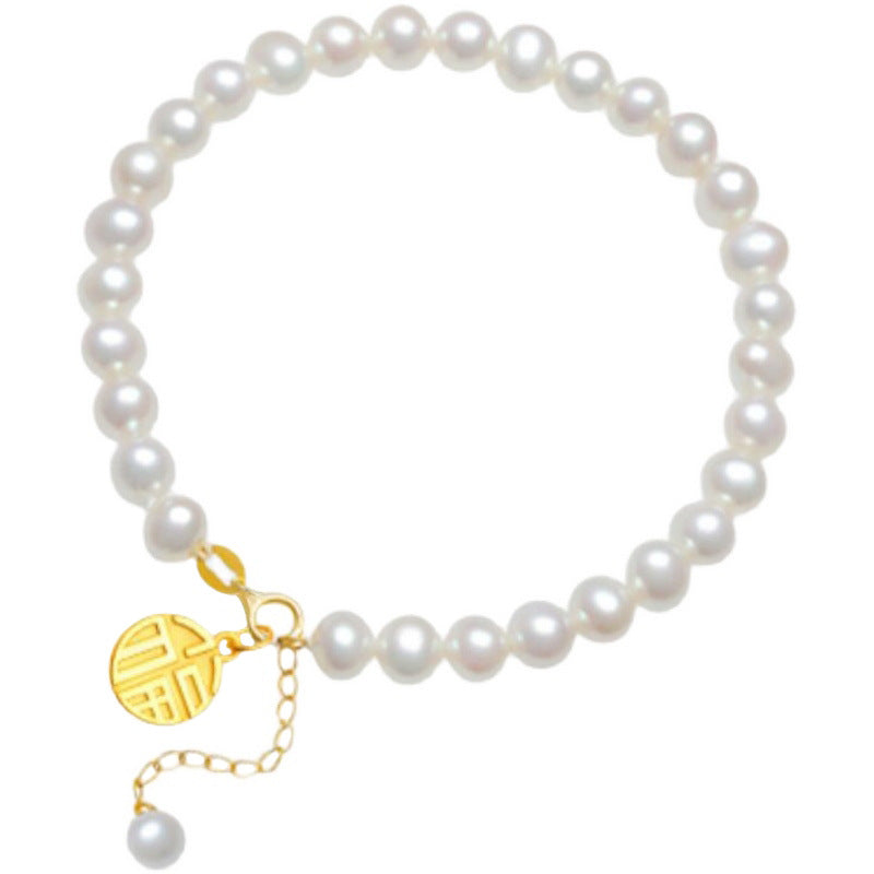 Beautiful Pearl Bracelet with Unique Style