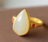 Beautiful Gold Ring with Unique Style