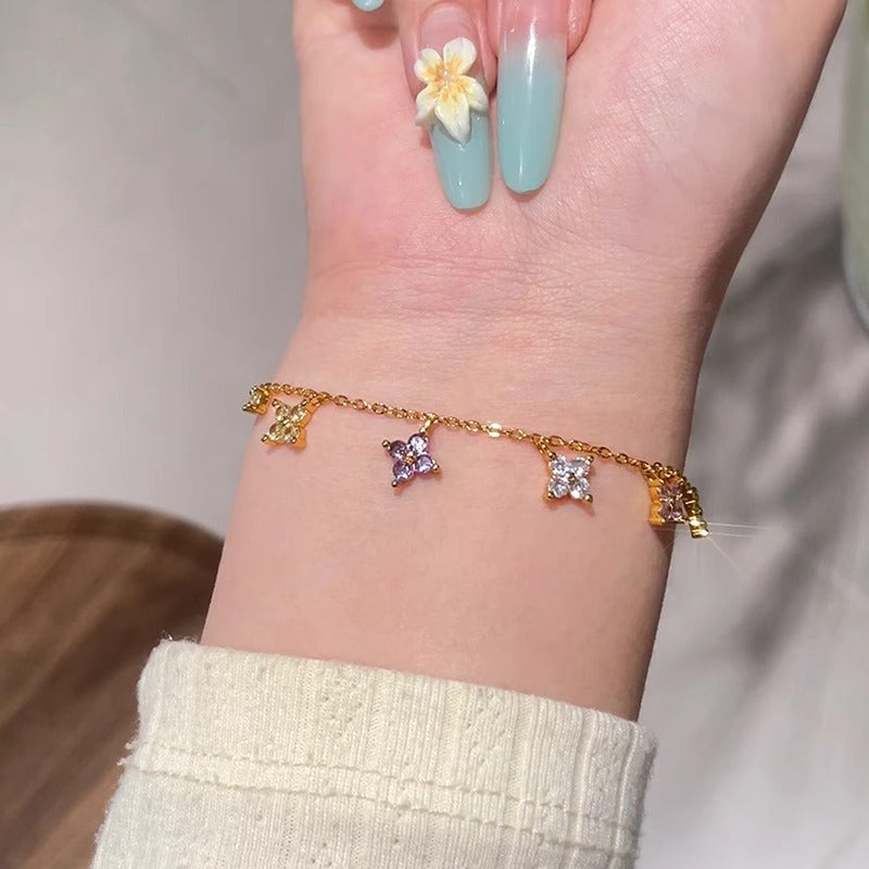 Beautiful Bracelet with Unique Style