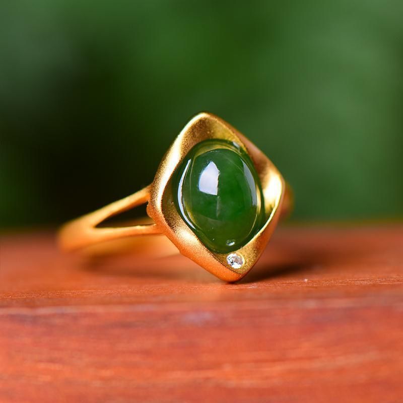Beautiful Gold Ring with Unique Style