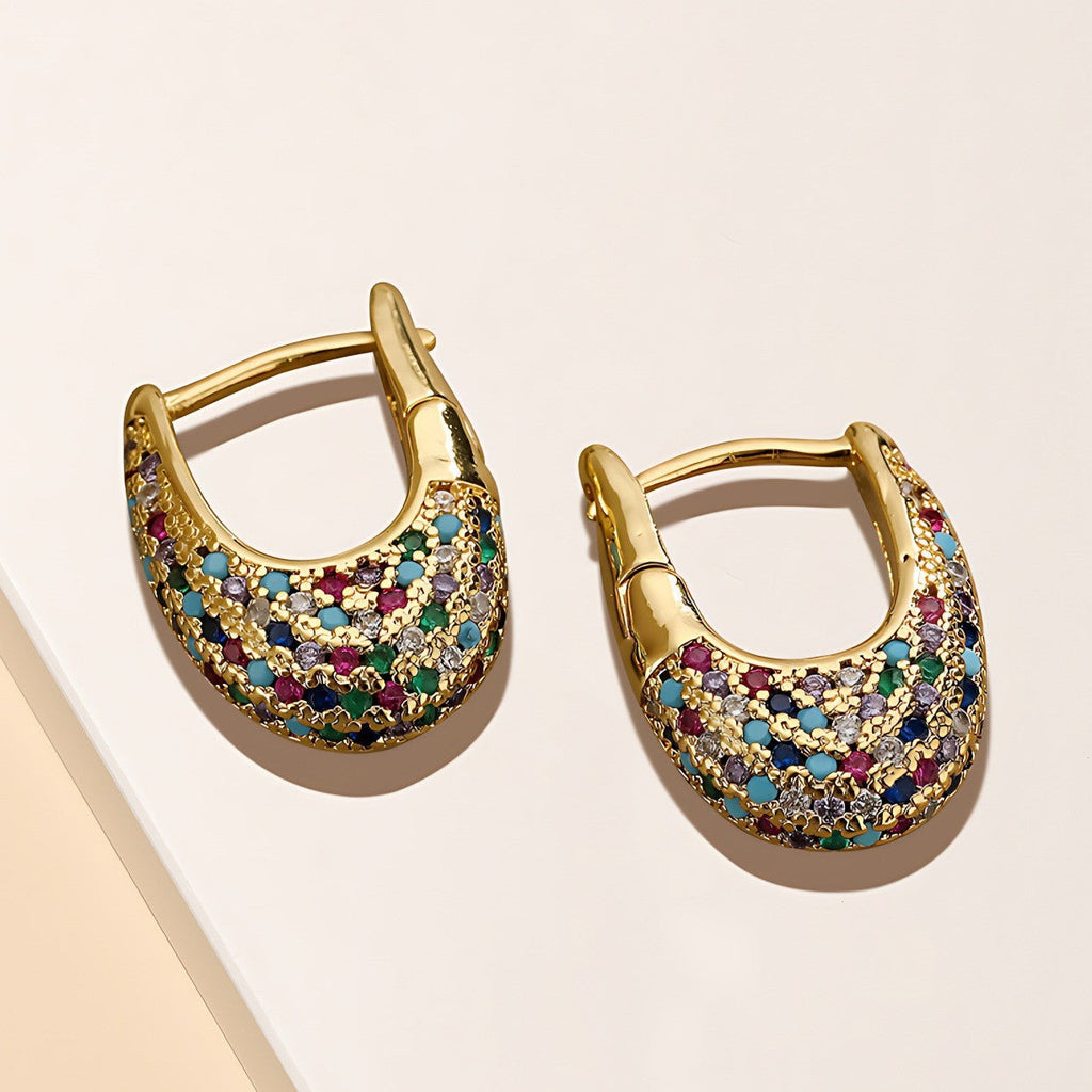 A Classic Gold Set with Timeless Appeal