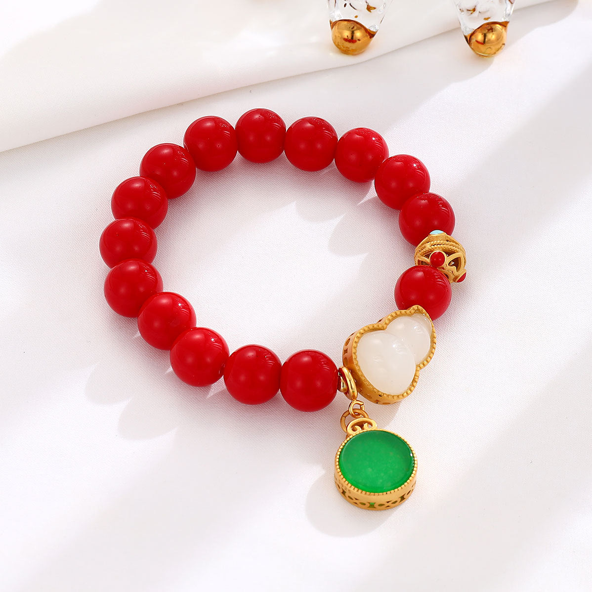 Beautiful Silver Bracelet with Unique Style