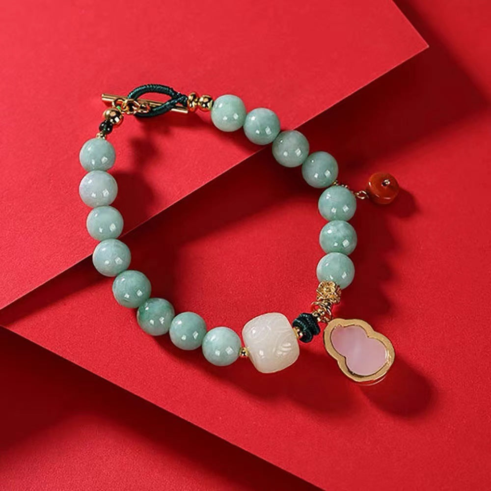 Beautiful Silver Bracelet with Unique Style