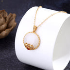 Beautiful Gold Necklace with Unique Style