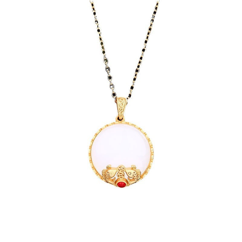 Beautiful Gold Necklace with Unique Style