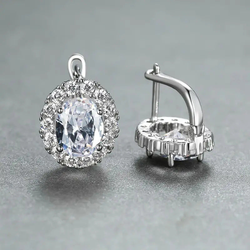 A Beautiful Earring with Unique Style