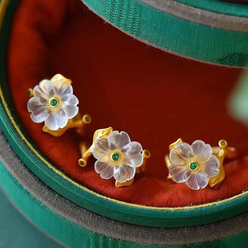 Beautiful Gold Ring with Unique Style