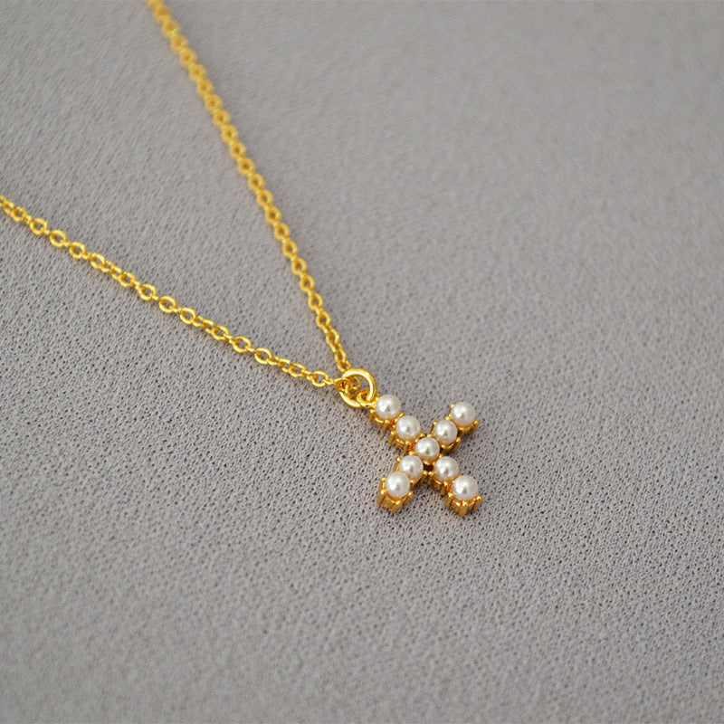 Beautiful Gold Necklace with Unique Style