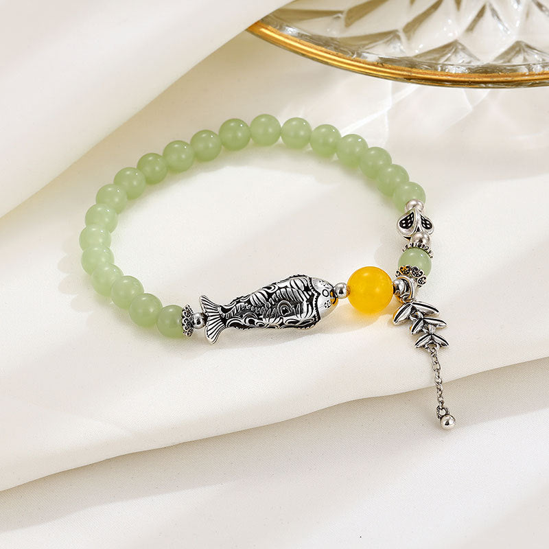 Beautiful Silver Bracelet with Unique Style