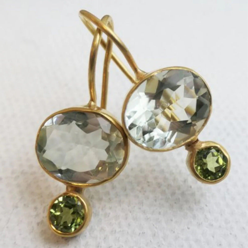 Charming Earring for Any Occasion