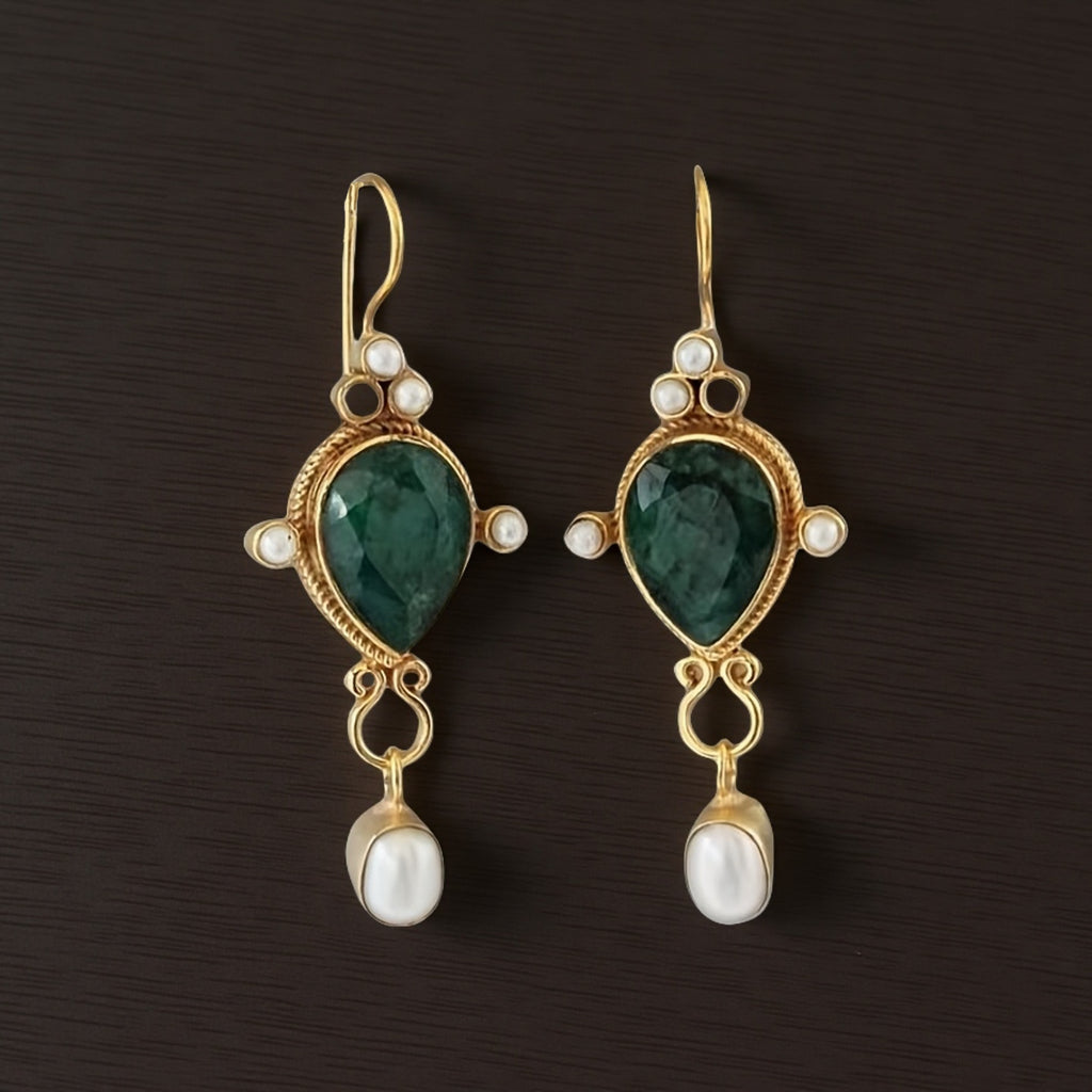 Stunning Pearl Earring for Daily Wear