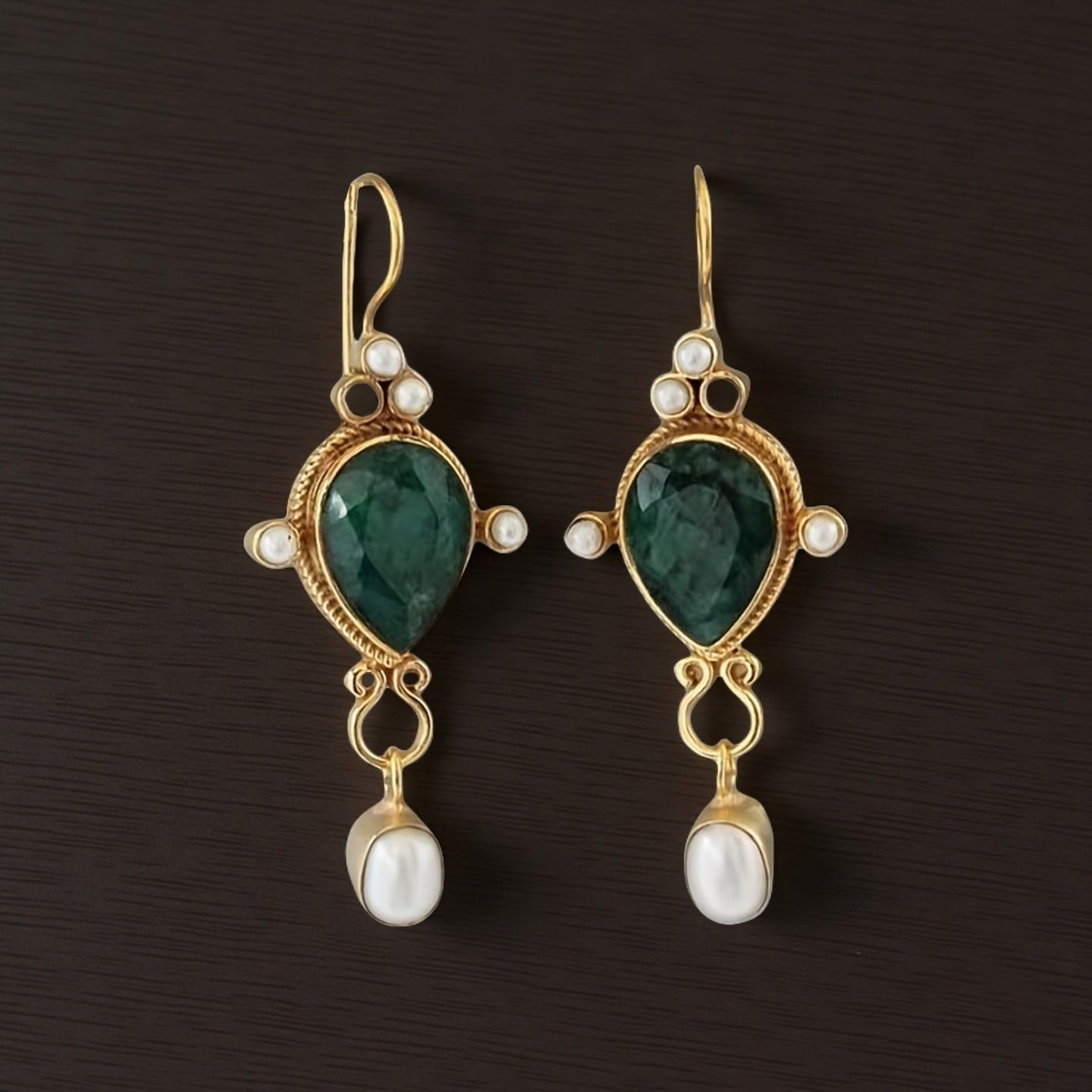 Stunning Pearl Earring for Daily Wear