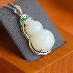 Beautiful Gold Necklace with Unique Style