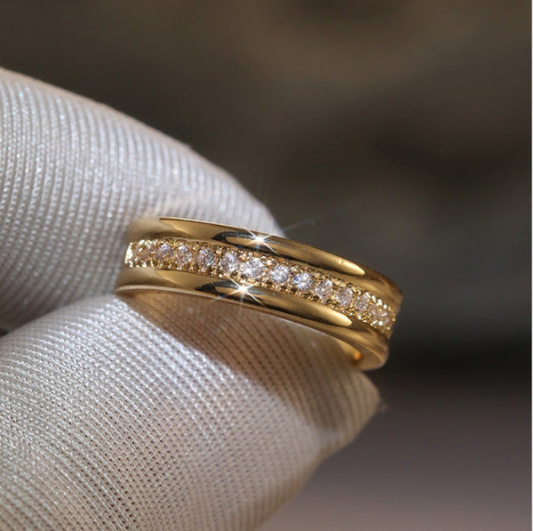 Beautiful Gold Ring with Unique Style