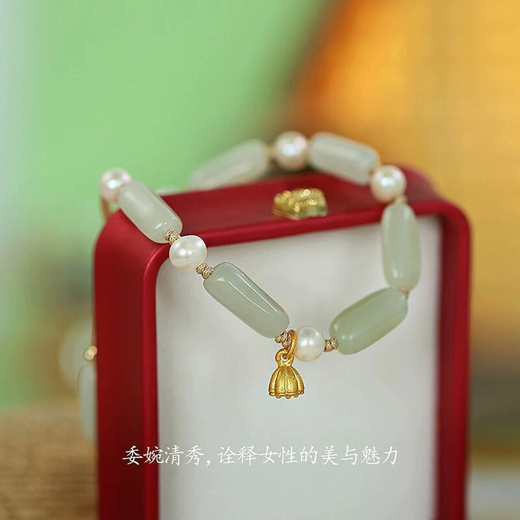 Beautiful Bracelet with Unique Style