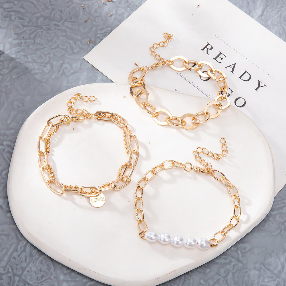 Beautiful Gold Bracelet with Unique Style