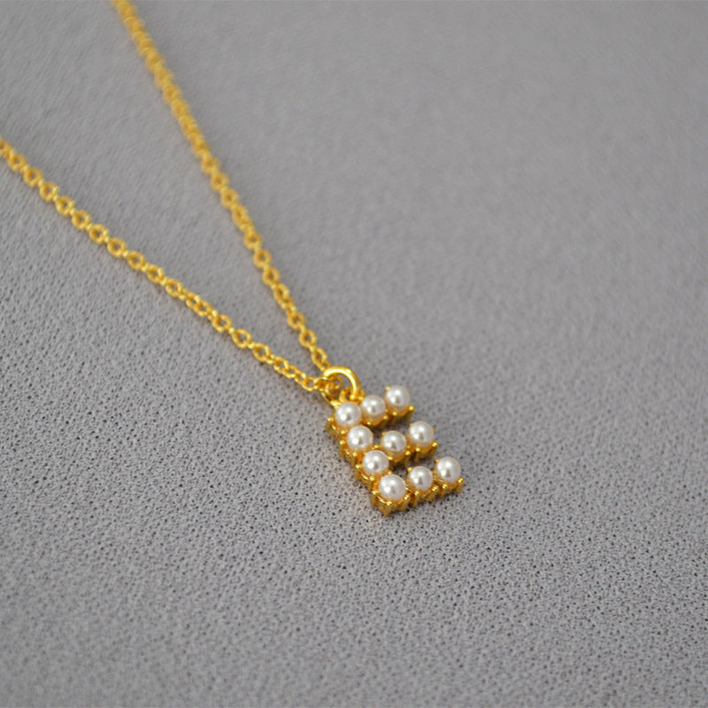 Beautiful Gold Necklace with Unique Style