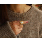 Beautiful Gold Necklace with Unique Style