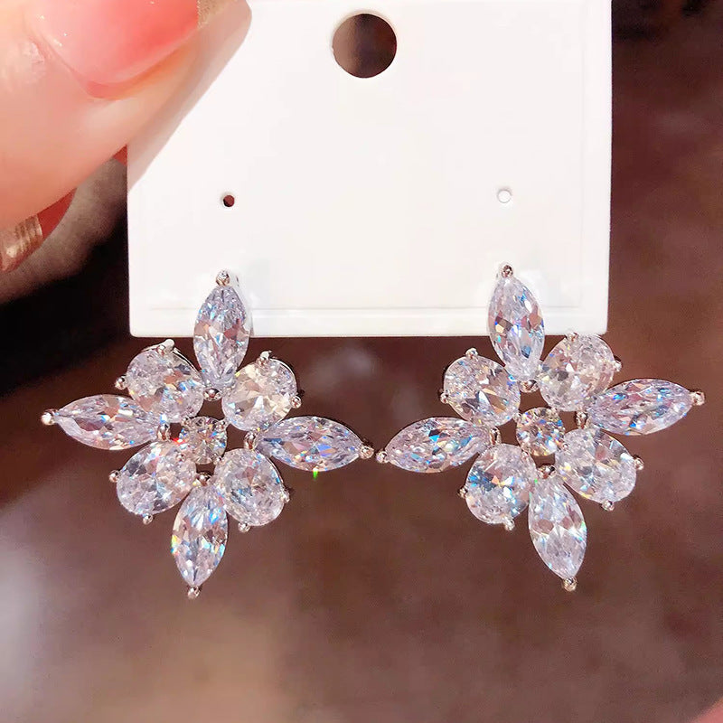 Beautiful Earring with Unique Style