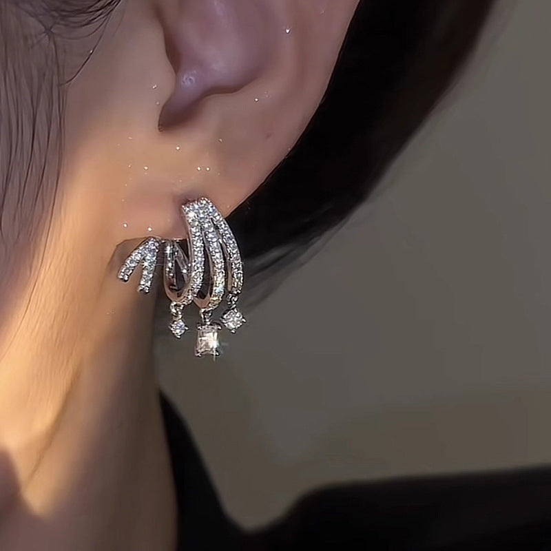 Beautiful Earring with Unique Style