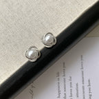 Stunning Pearl Earring for Daily Wear