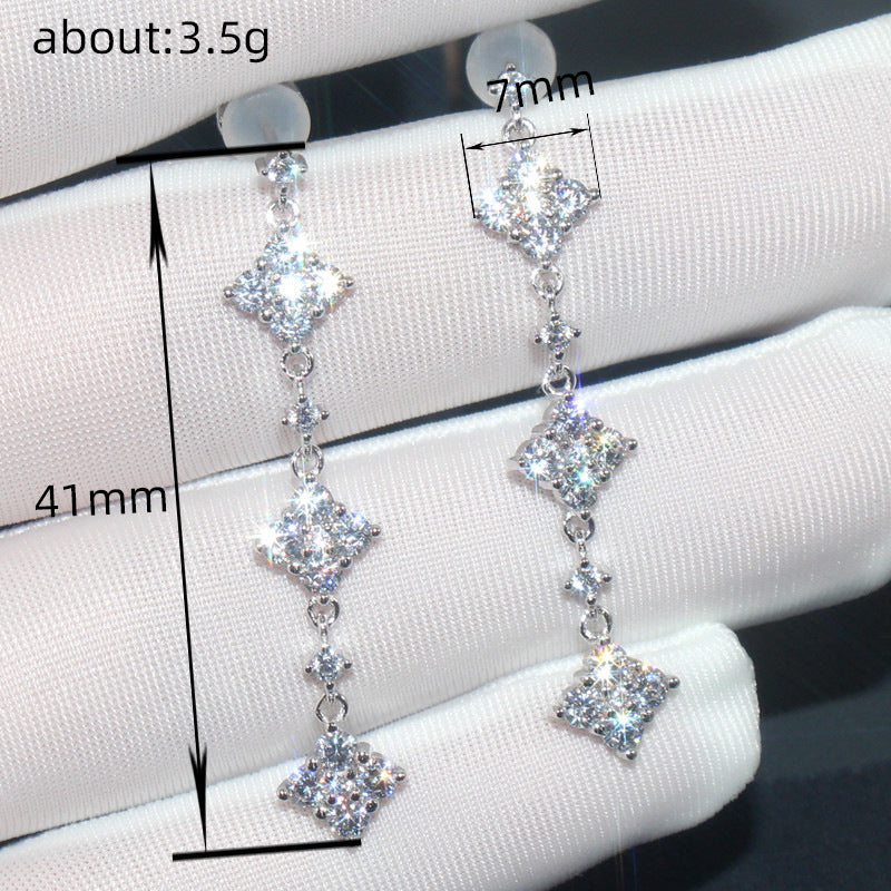 Beautiful Earring with Unique Style