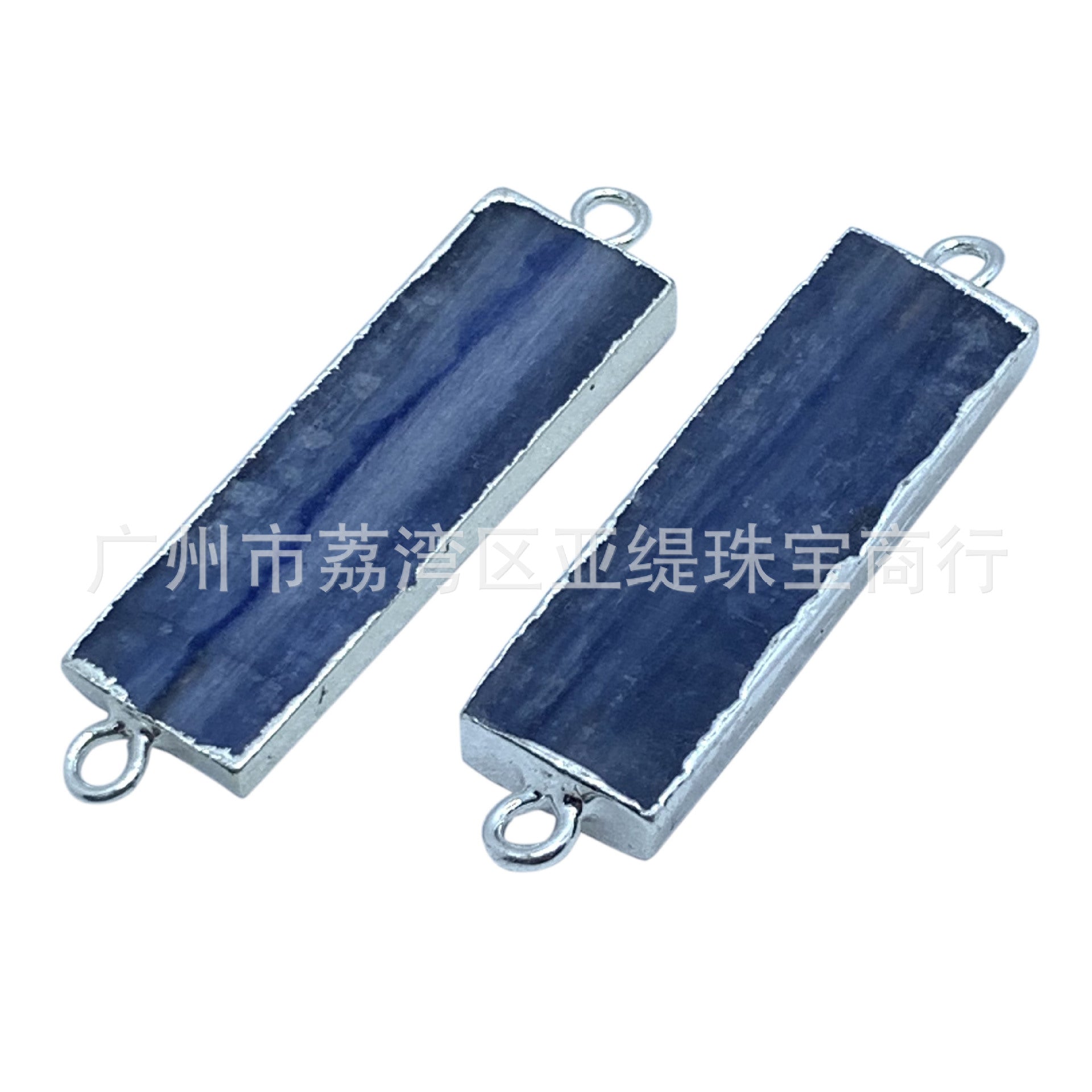 Beautiful Gold Necklace with Unique Style