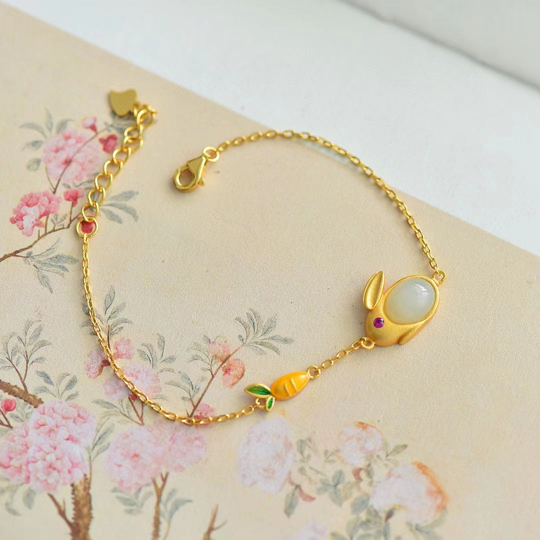 Beautiful Silver Bracelet with Unique Style