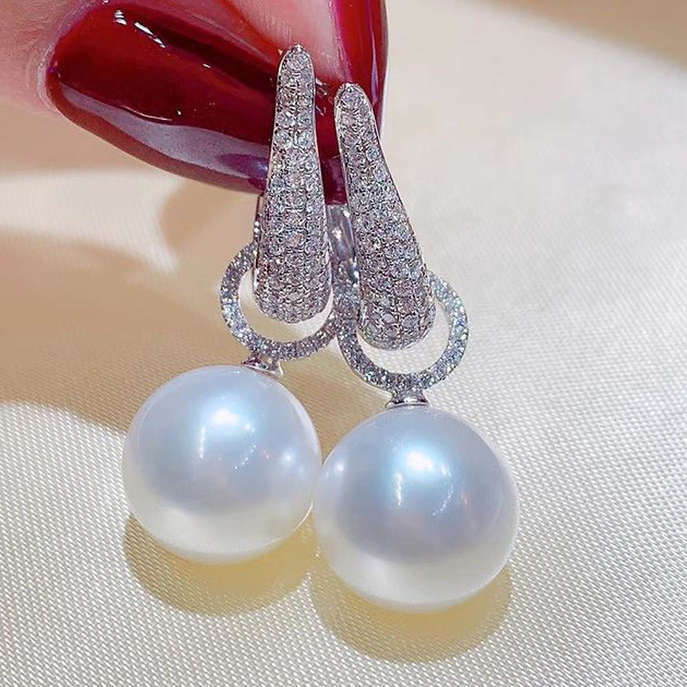A Elegant Pearl Earring for Every Occasion
