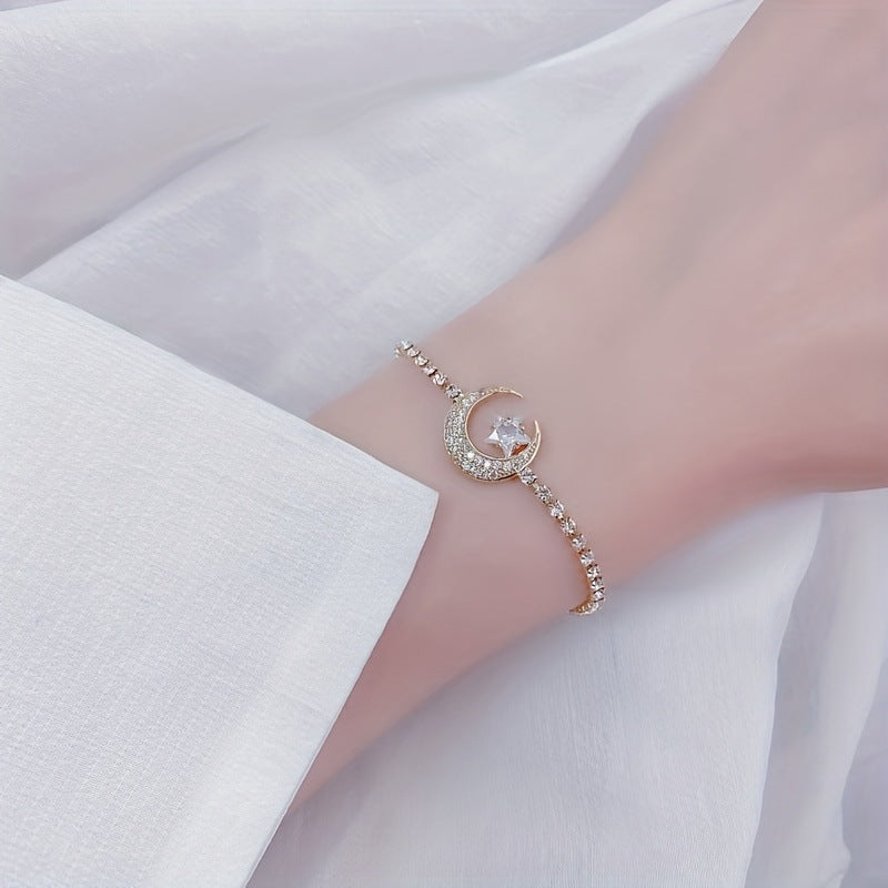 A Romantic Bracelet for Special Moments